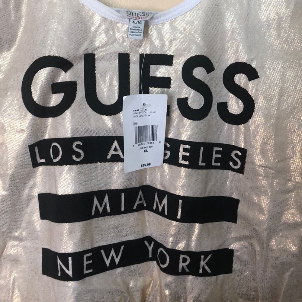 Guess Tank